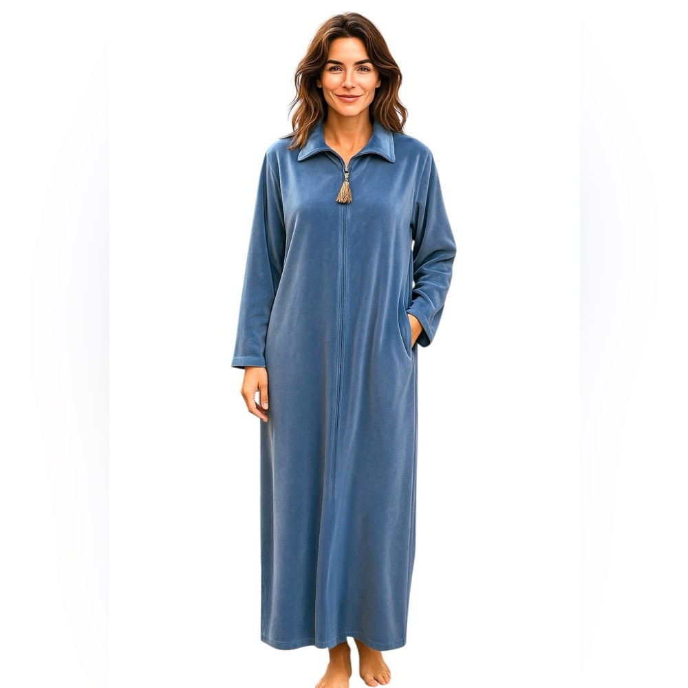 Vintage Brownstone Studio Blue Plush Jeweled Zip Robe